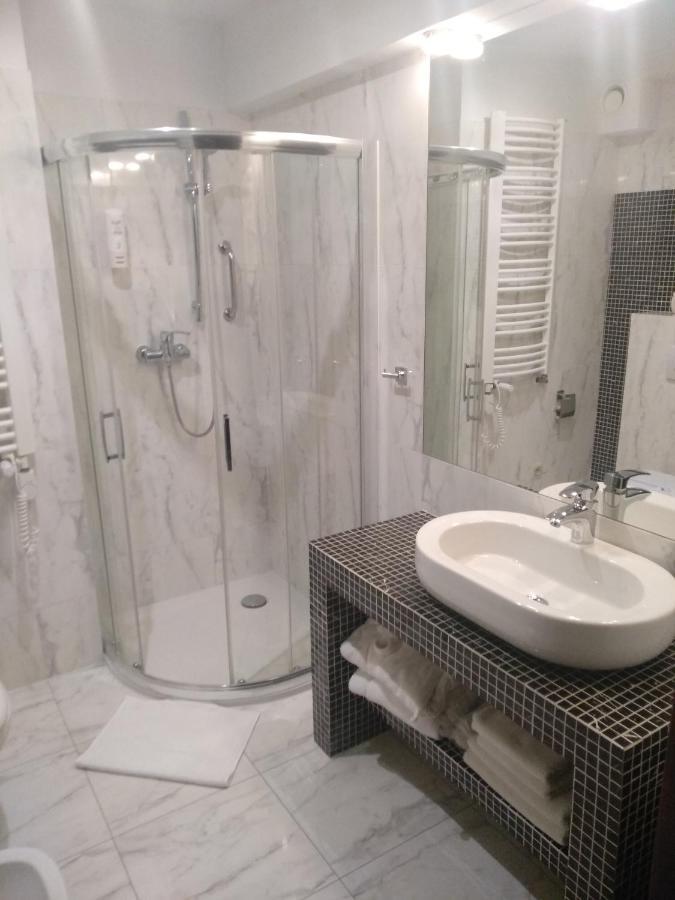 Hotel Prezydencki 4-Star Rzeszów Eksteriør billede