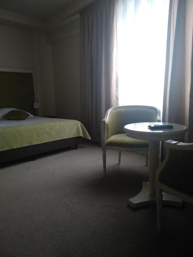 Hotel Prezydencki 4-Star Rzeszów Eksteriør billede