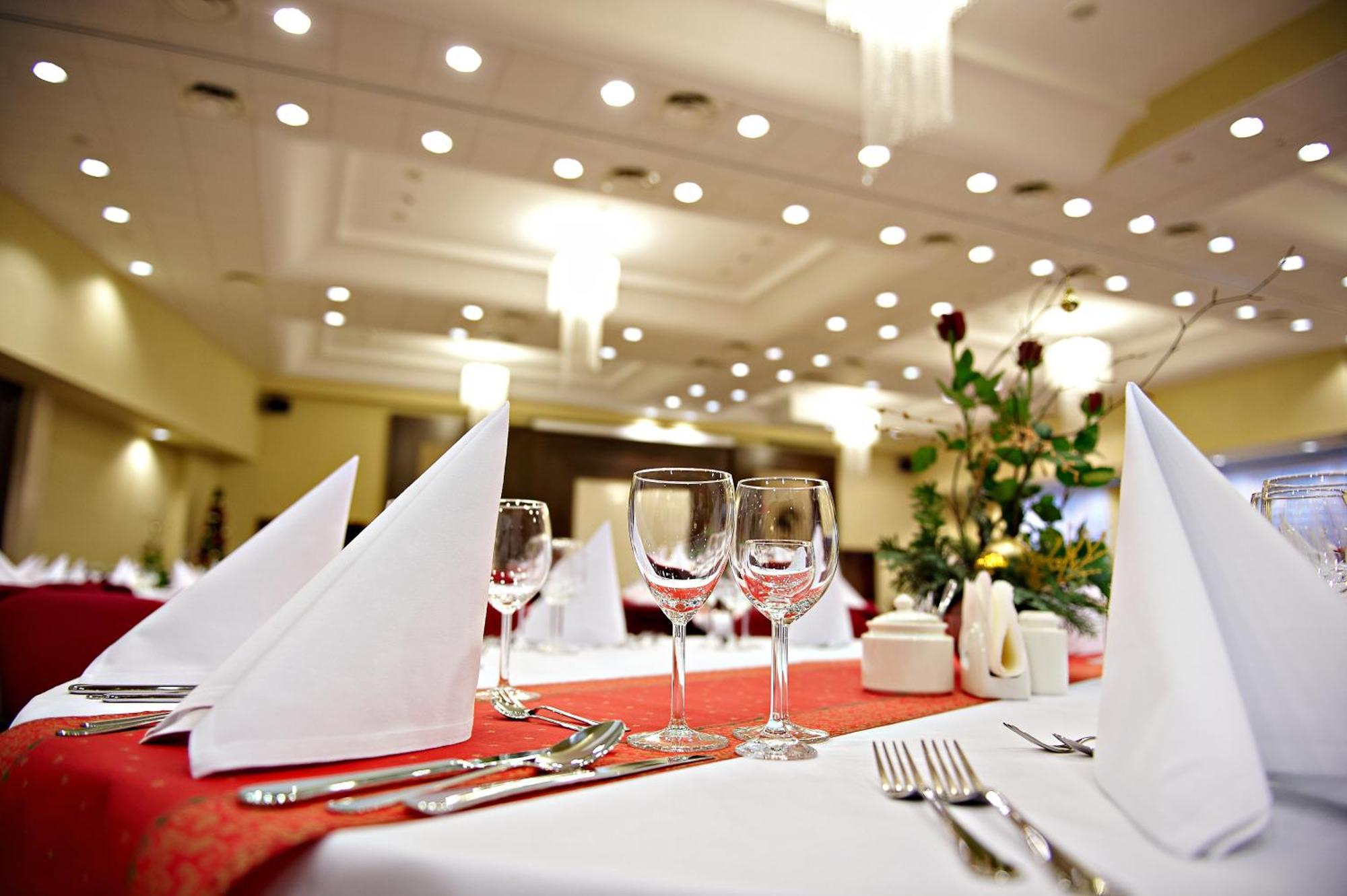 Hotel Prezydencki 4-Star Rzeszów Eksteriør billede