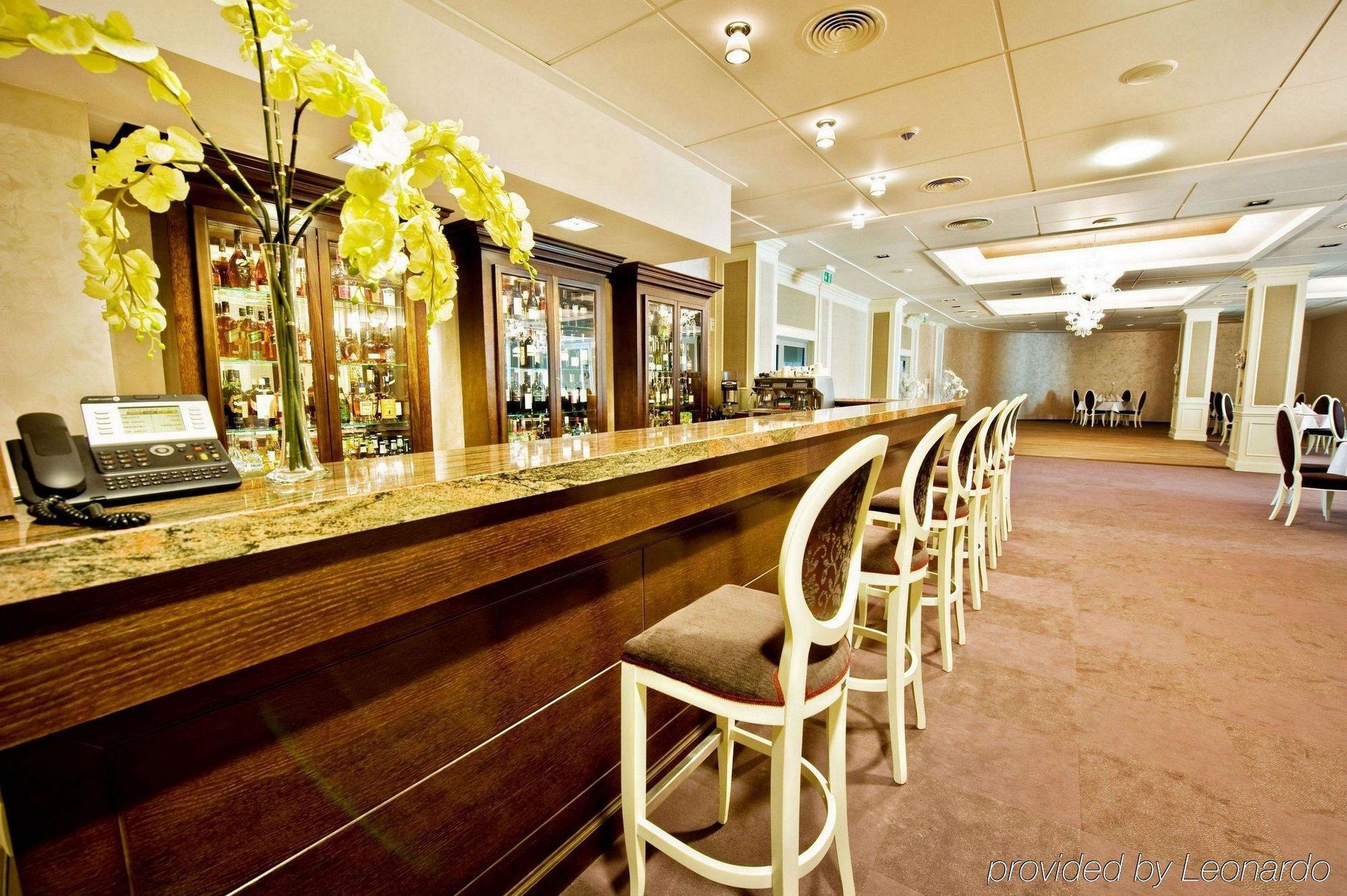 Hotel Prezydencki 4-Star Rzeszów Restaurant billede